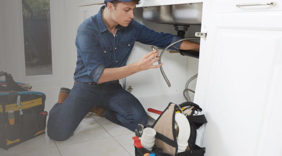 Emergency Leak Repair in Jackson, MS